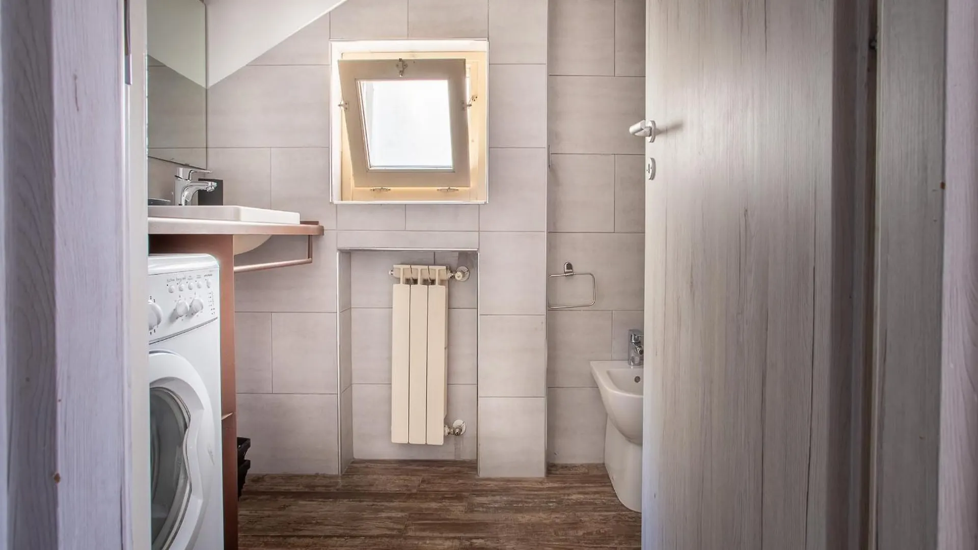 The Best Rent - Beautiful Apartment With Balcony In Porta Romana Milano