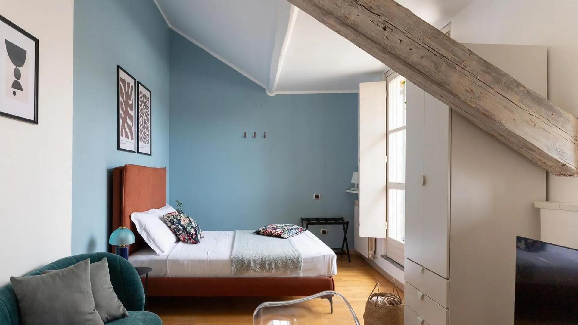 The Best Rent - Beautiful Apartment With Balcony In Porta Romana Milano