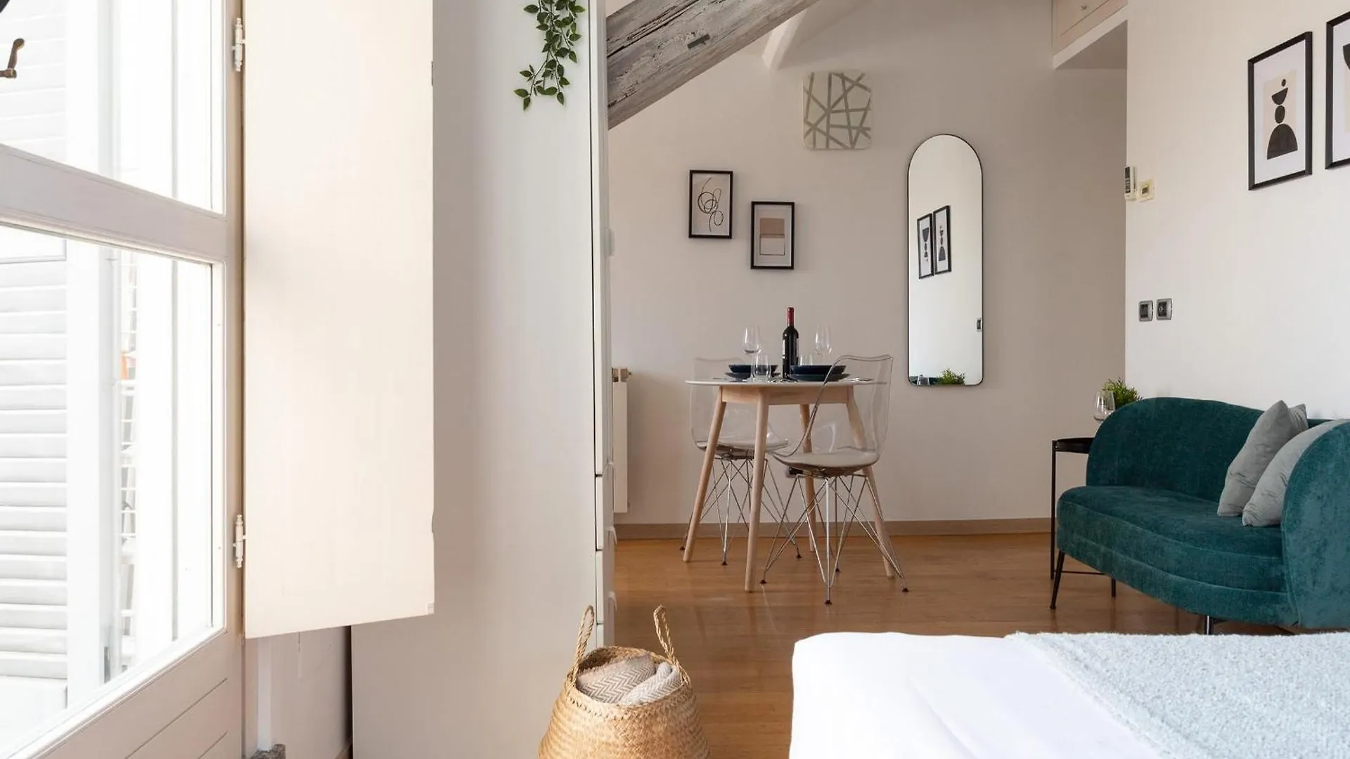 The Best Rent - Beautiful Apartment With Balcony In Porta Romana Milano 0*,  Italien